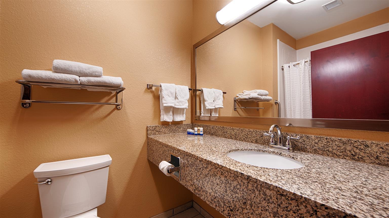 Paradise Inn & Suites Towanda Экстерьер фото