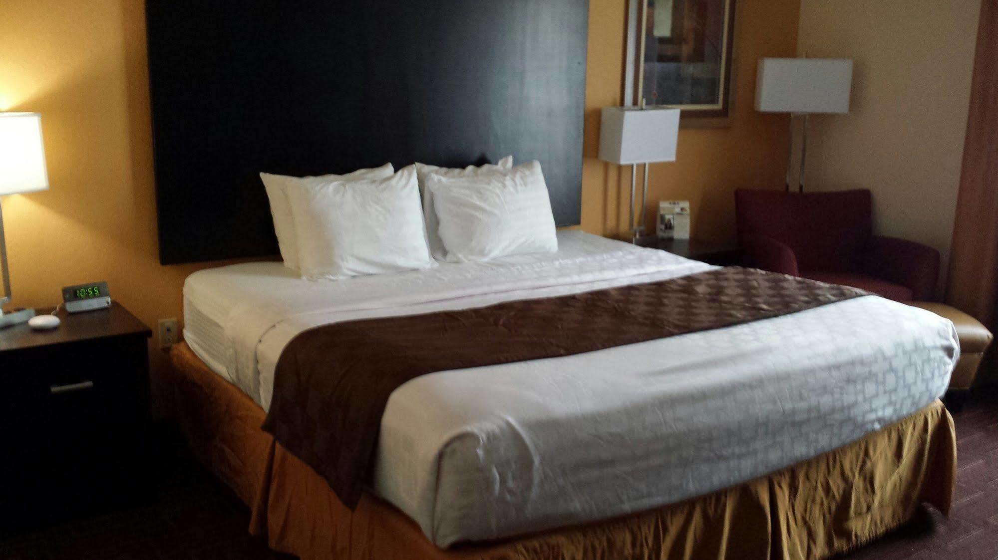 Paradise Inn & Suites Towanda Экстерьер фото