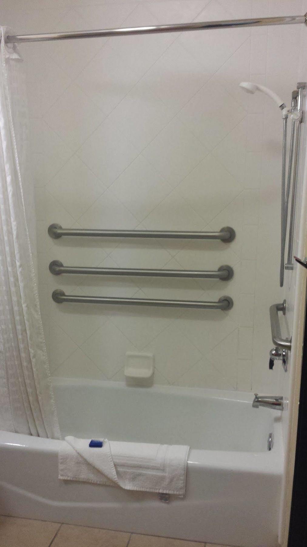 Paradise Inn & Suites Towanda Экстерьер фото