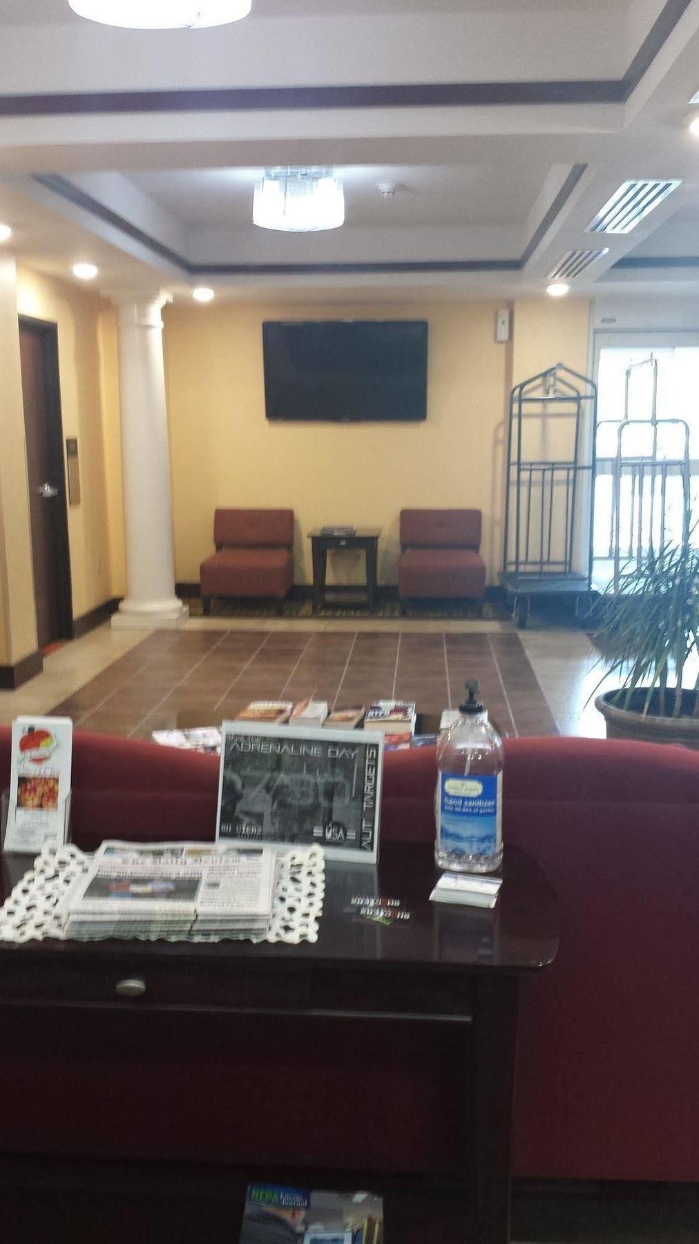 Paradise Inn & Suites Towanda Экстерьер фото